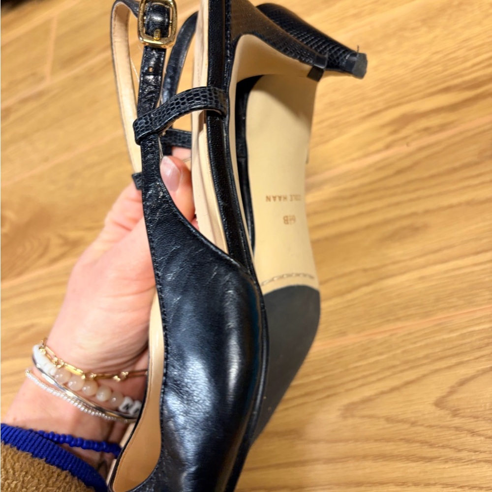 Cole Haan Black Leather Slingback Heels 6.5 Pointed Toe Kitten Heel - Picture 6 of 6